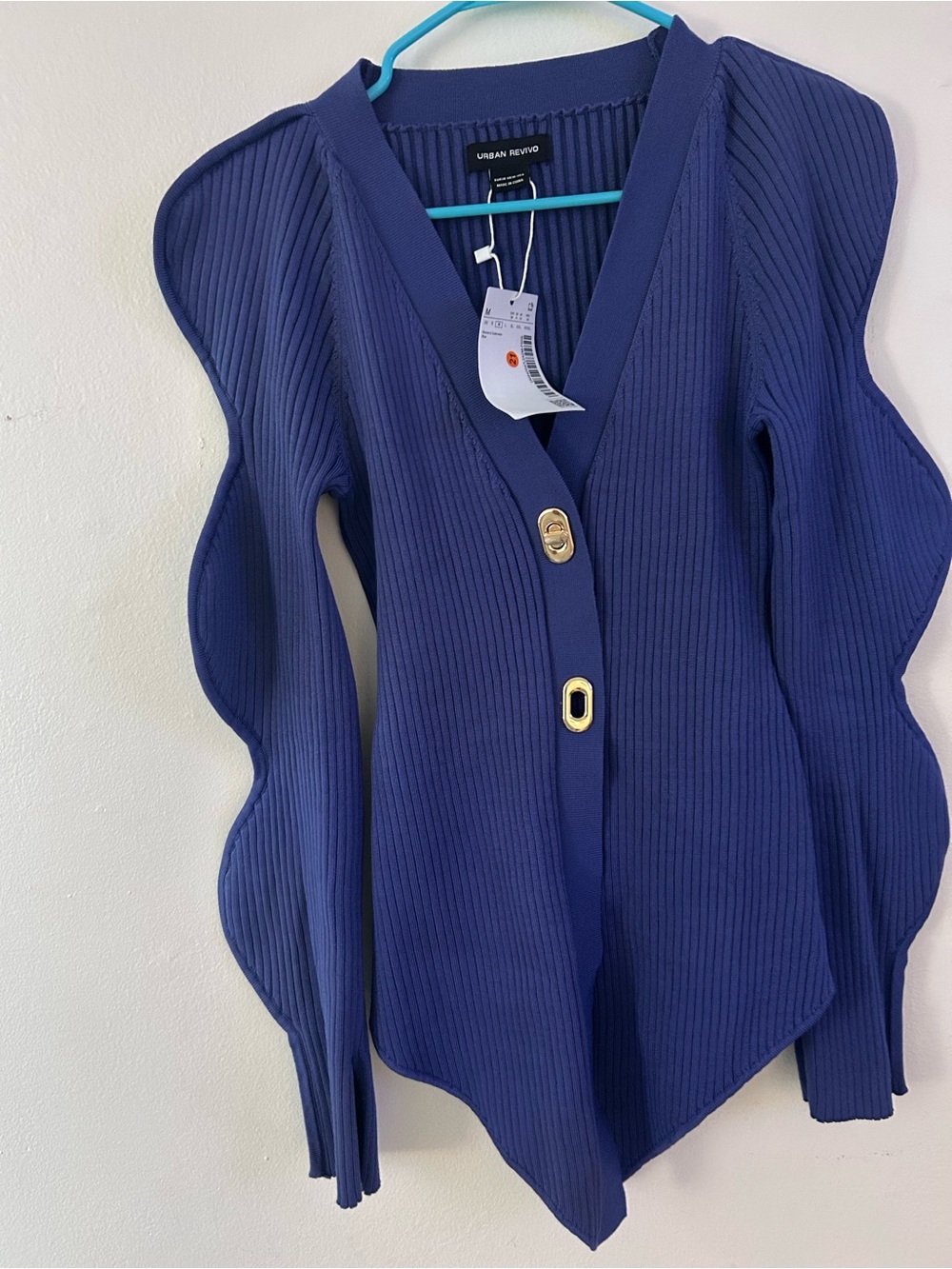 Urban Revivo Navy Ribbed V-Neck Cardigan with Wave Detail